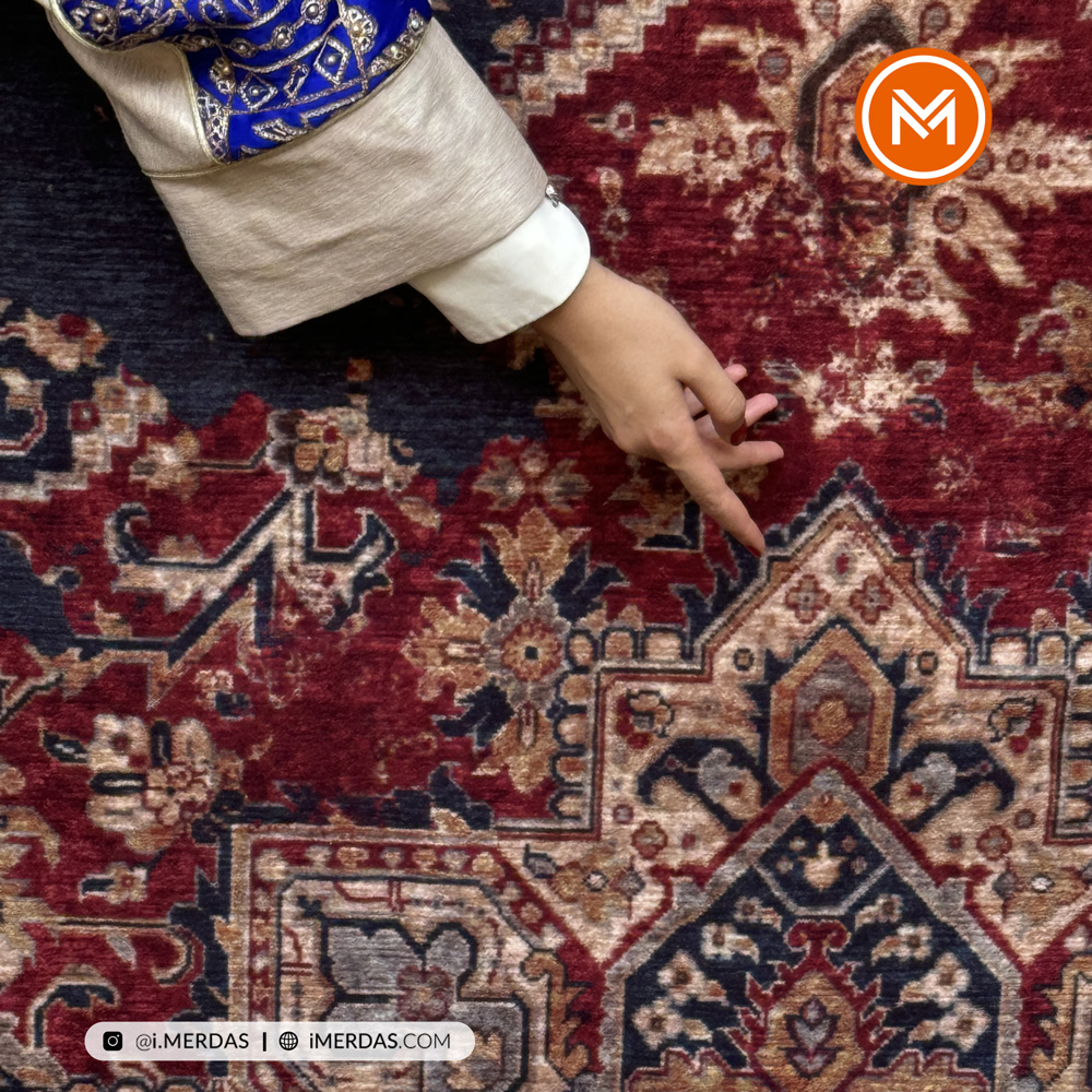 فرش کهنه نما کد 100649 زمینه سرمه ای